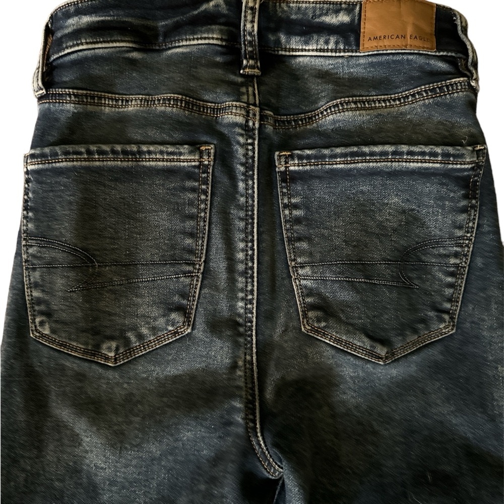Woman’s distressed American 🇺🇸 Eagle 🦅 high waisted skinny jeans 👖 - Picture 5 of 7
